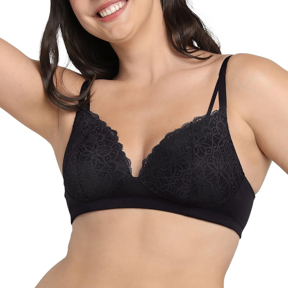 image:imageMaidenform Womens M Soft Support Wireless Bralette Soft Convertible Bra with LaceBlack